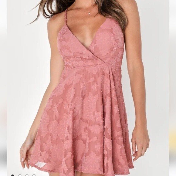 Lulus Days of Beauty in Vintage Rose Butnout Floral Mini Skater Dress size XS - Picture 4 of 15